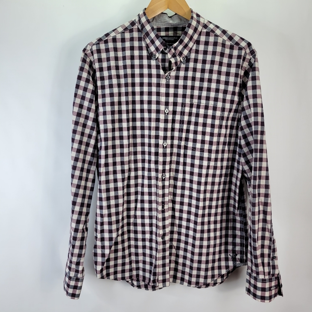 Mens American Eagle Maroon/Black/White LS BF Shirt Size Large